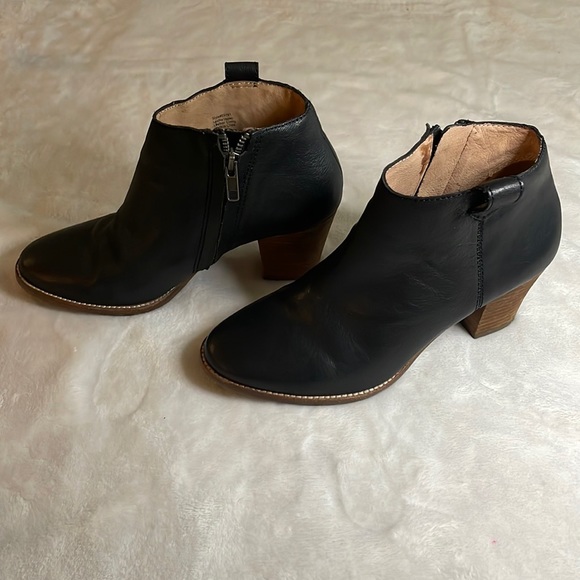Madewell Shoes - Madewell Black Leather Billie Ankle Boots Size 6.5